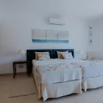 شقة Coastal Retreat With Pool And Access By Drago