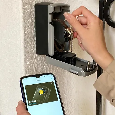 Apartment Coastal Retreat With Pool And Access By Drago Albufeira