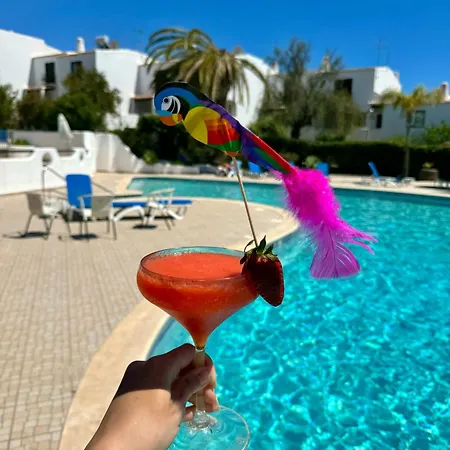 Coastal Retreat With Pool And Access By Drago *