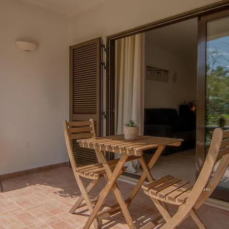Appartamento Coastal Retreat With Pool And Access By Drago Albufeira