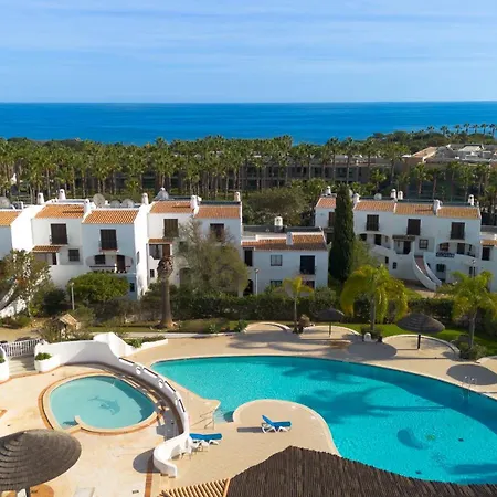 Apartment Coastal Retreat With Pool And Access By Drago *