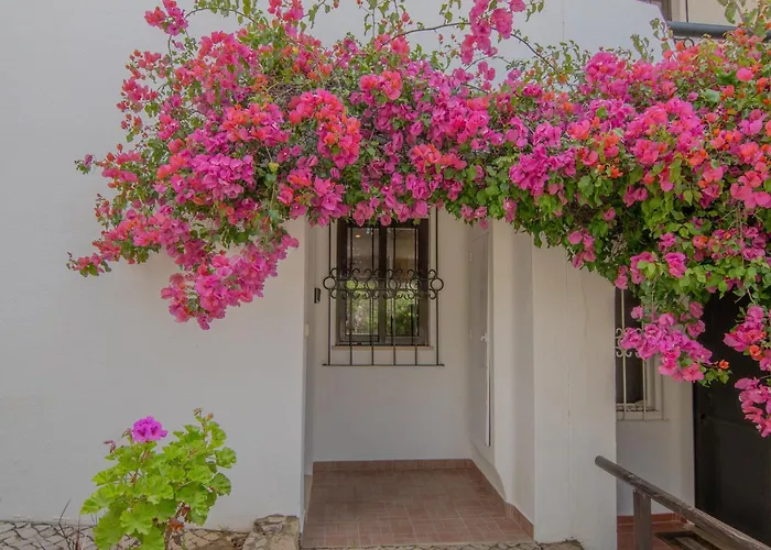 Coastal Retreat With Pool And Access By Drago * Albufeira